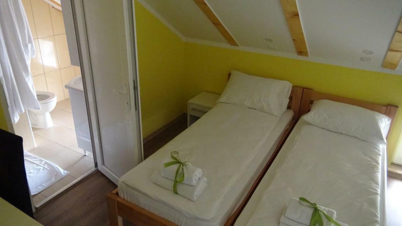 Apartmani Bojeresku Negotin Ngoại thất bức ảnh